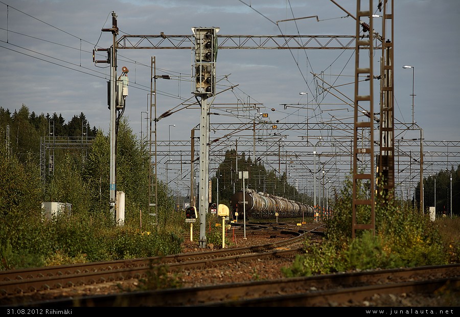 AMMNAK-vaunuletka Riihimäellä 31.08.2012
Avainsanat: Vgobo-vaunu ammoniakkijuna