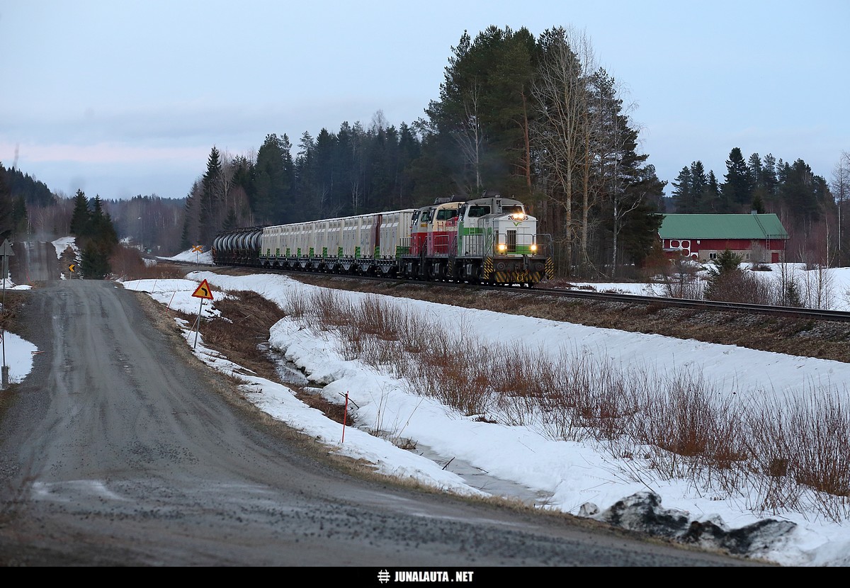 T4059 @ Runni 20.04.2018
Avainsanat: Dv12_2635 Dv12_2638 Dv12_2533 Innofreight T4059 20180420